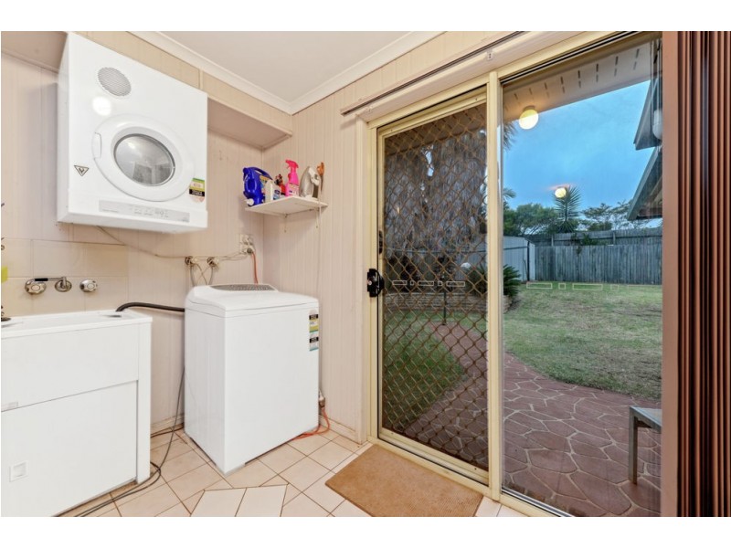 8 Spencer Street, Harristown QLD 4350