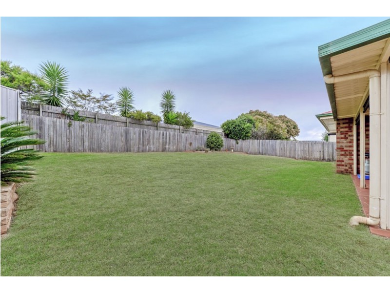 8 Spencer Street, Harristown QLD 4350