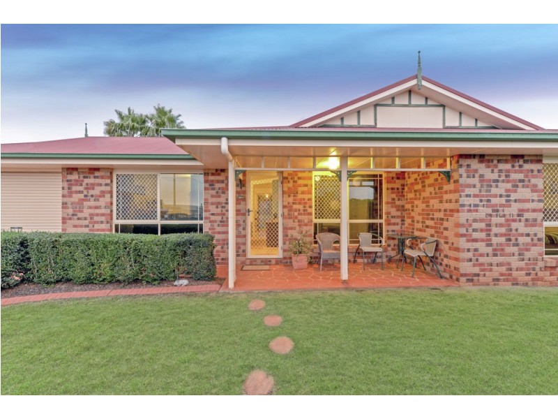 8 Spencer Street, Harristown QLD 4350