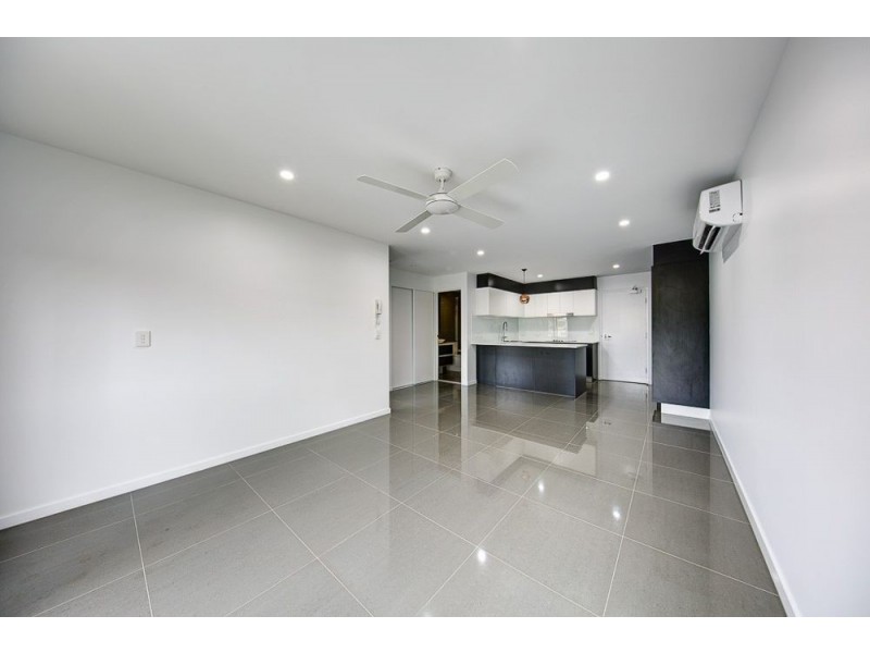 1/12 Selborne Street, Mount Gravatt QLD 4122