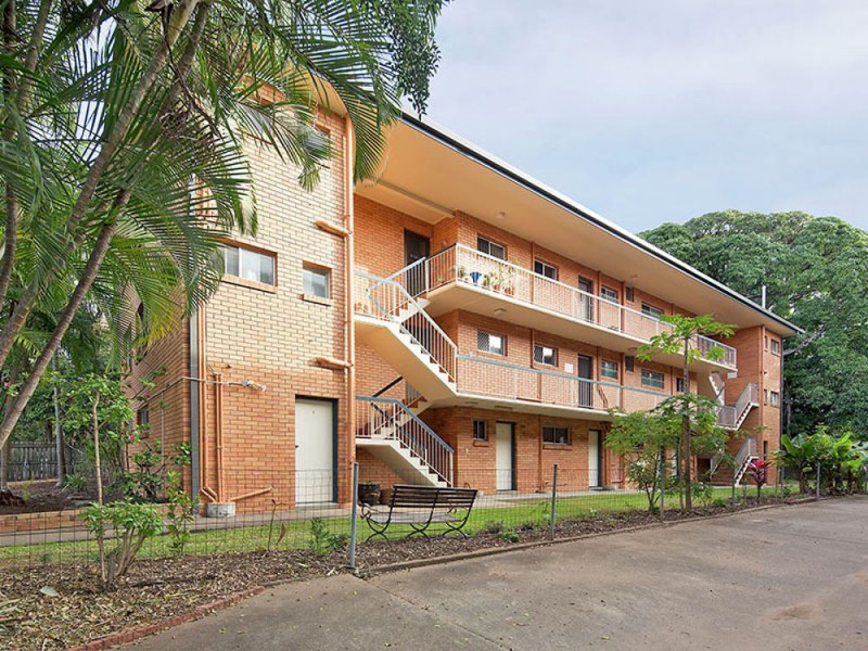 2/12 Elliott Street, Clayfield QLD 4011