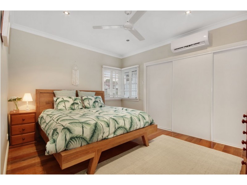 17 Miller Street, Chermside QLD 4032