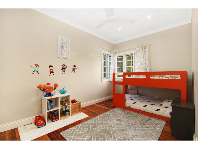 17 Miller Street, Chermside QLD 4032