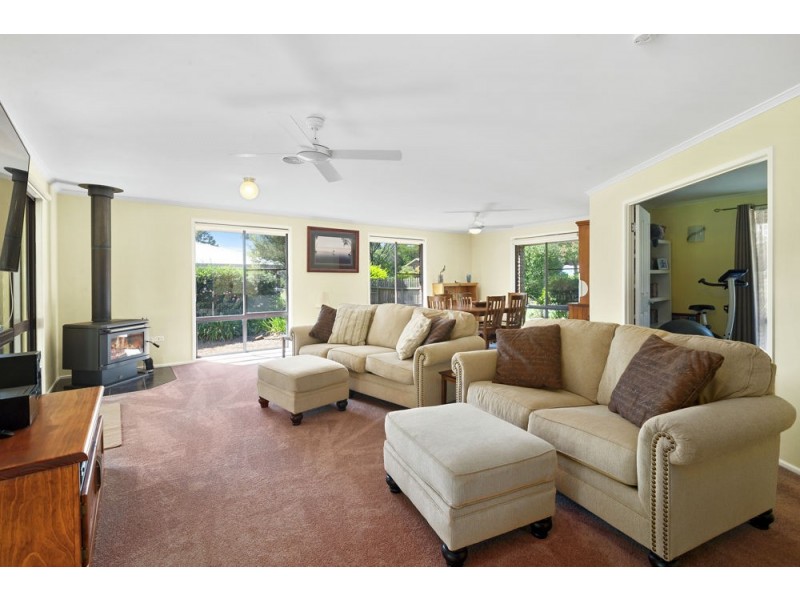 8 Gladswood Drive, Highfields QLD 4352