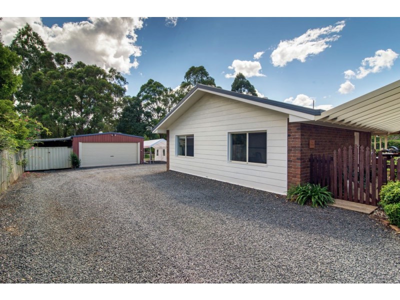 8 Gladswood Drive, Highfields QLD 4352