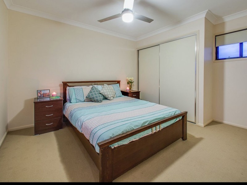 2/9 Curwen Terrace, Chermside QLD 4032