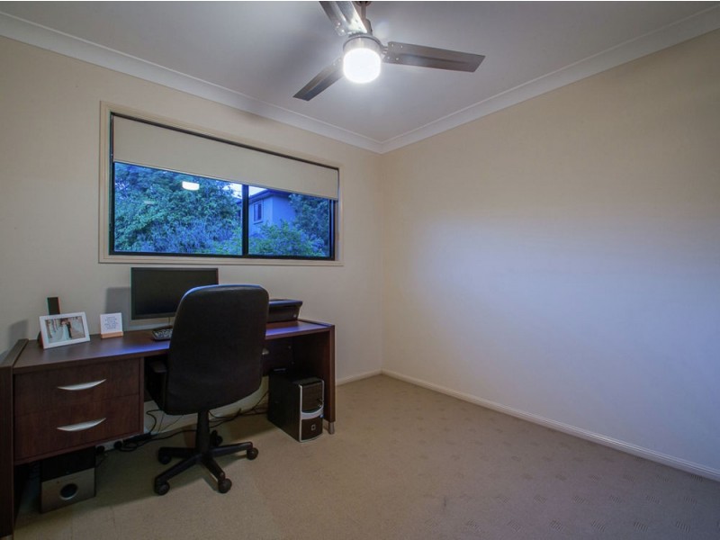 2/9 Curwen Terrace, Chermside QLD 4032