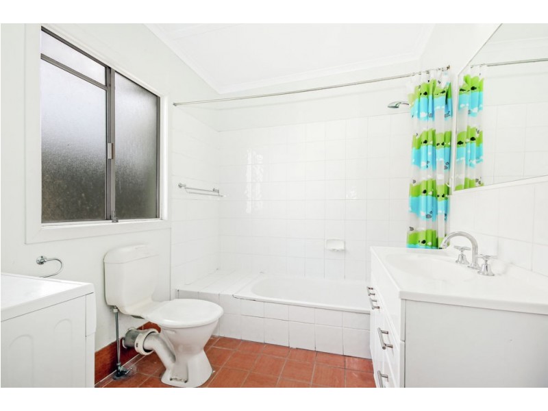 76 Nudgee Road, Hamilton QLD 4007