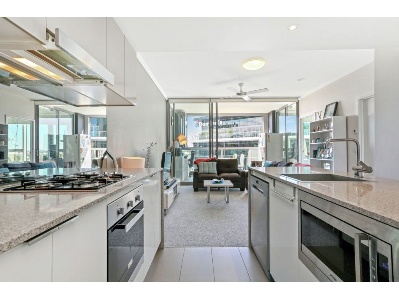 30506/2 Harbour Road, Hamilton QLD 4007
