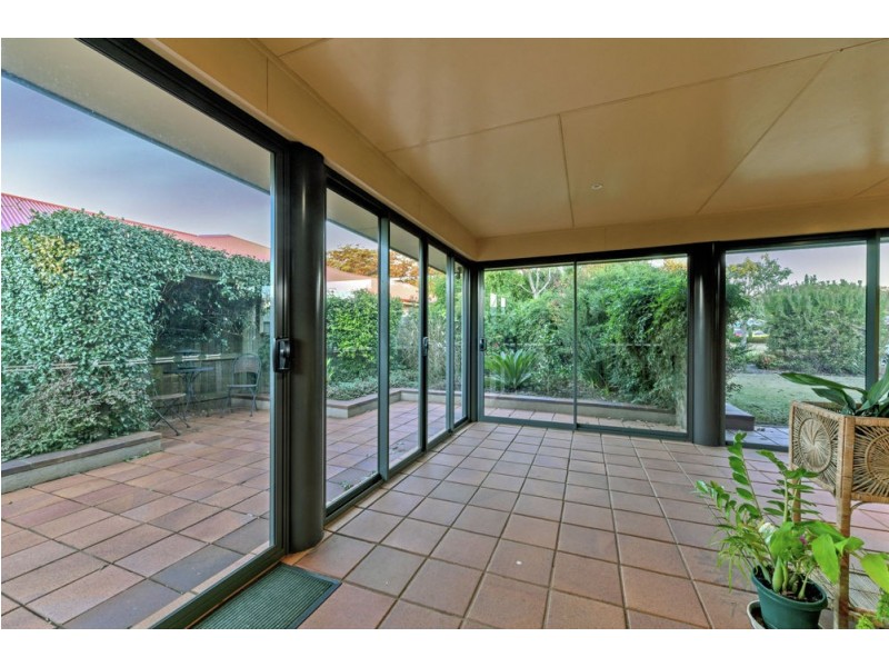 27 Nioka Drive, Highfields QLD 4352