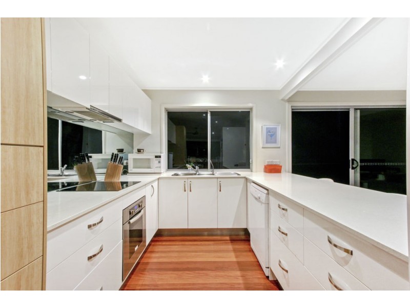 25 Comus Avenue, Ascot QLD 4007