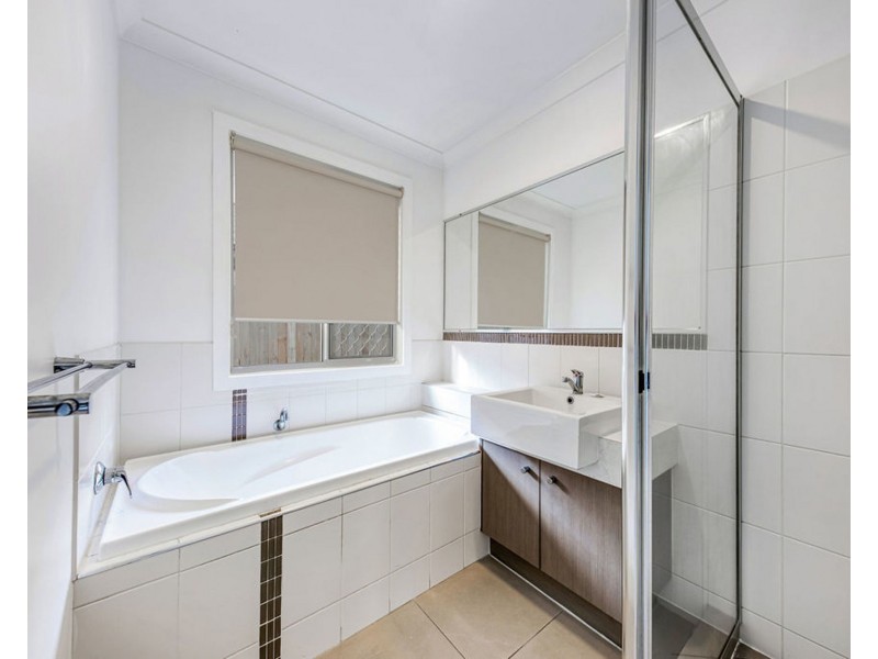 26 Ribbonwood Street, Sippy Downs QLD 4556