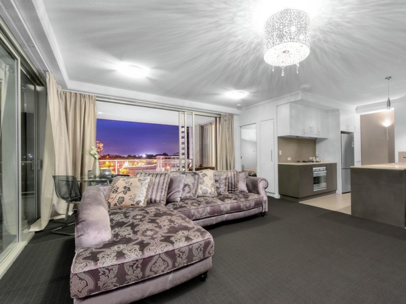 855/43 Hercules Street, Hamilton QLD 4007
