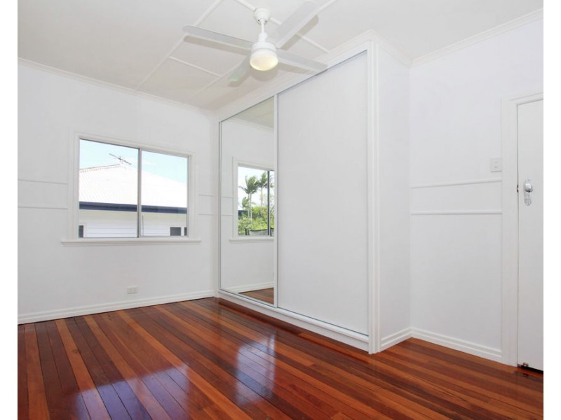 53 MacNaughton Street, Stafford QLD 4053