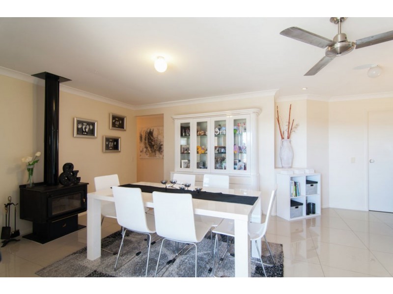 34 Kurrajong Drive, Warner QLD 4500