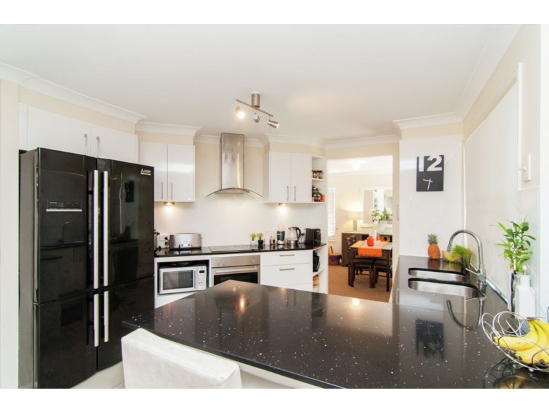 34 Kurrajong Drive, Warner QLD 4500