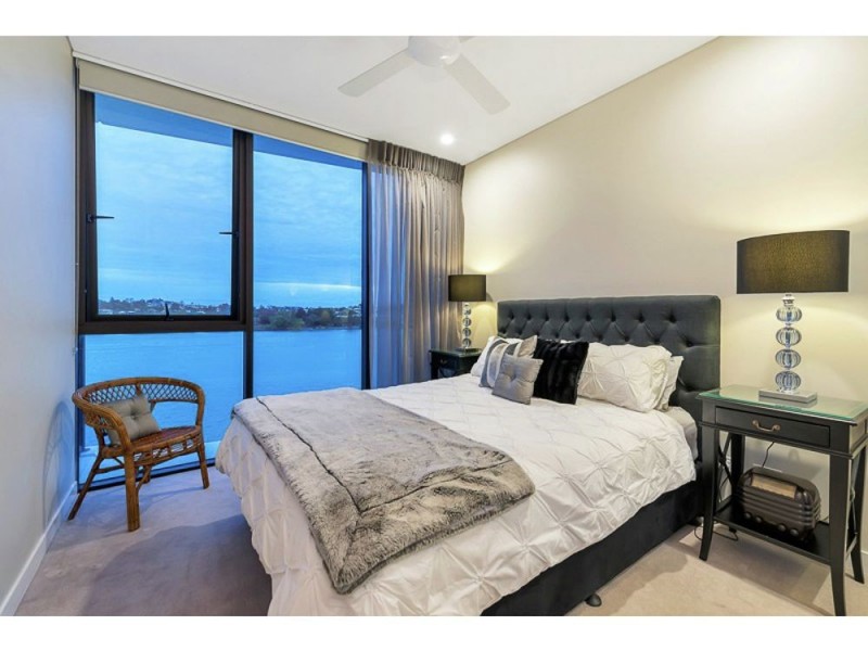 20404/37D Harbour Road, Hamilton QLD 4007