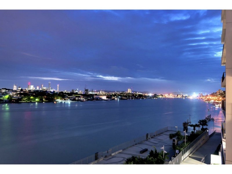 20404/37D Harbour Road, Hamilton QLD 4007