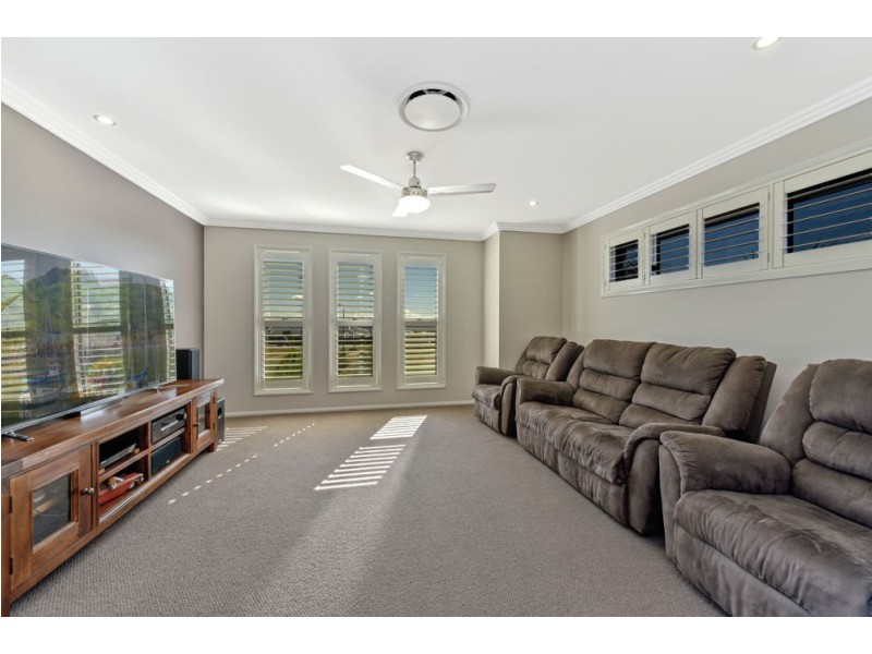 5 Wagtail Drive, Highfields QLD 4352