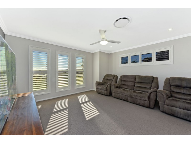 5 Wagtail Drive, Highfields QLD 4352