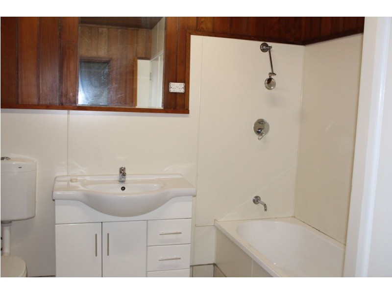 3/157 Anzac Avenue, Harristown QLD 4350
