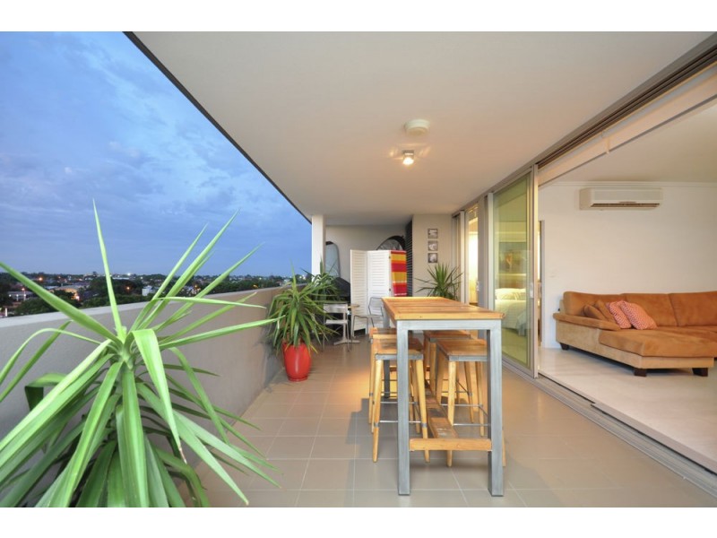 857/43 Hercules Street, Hamilton QLD 4007