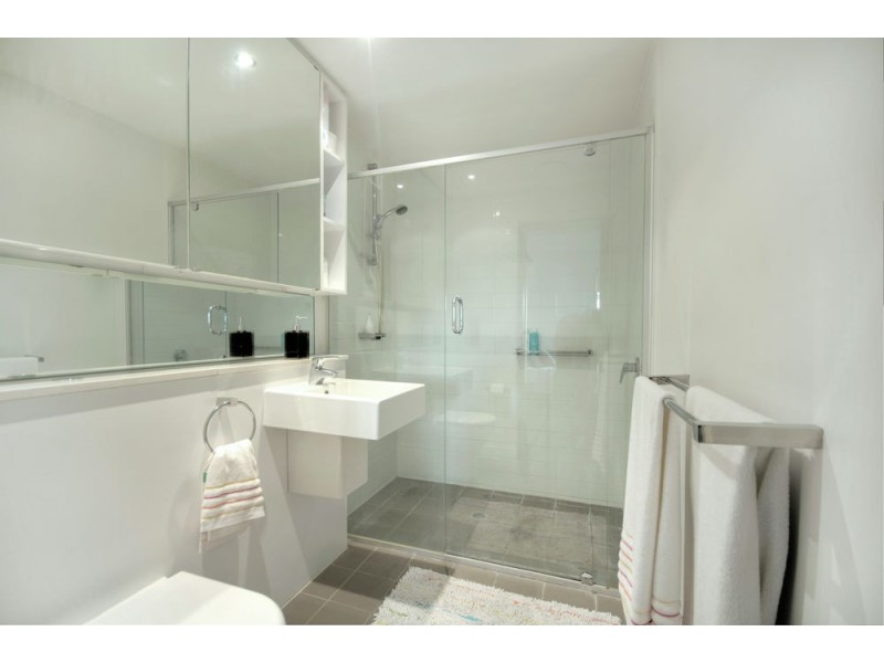 857/43 Hercules Street, Hamilton QLD 4007