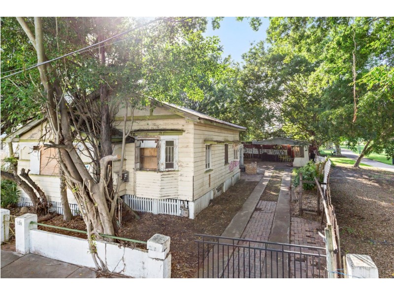 126 Rawlins Street, Kangaroo Point QLD 4169