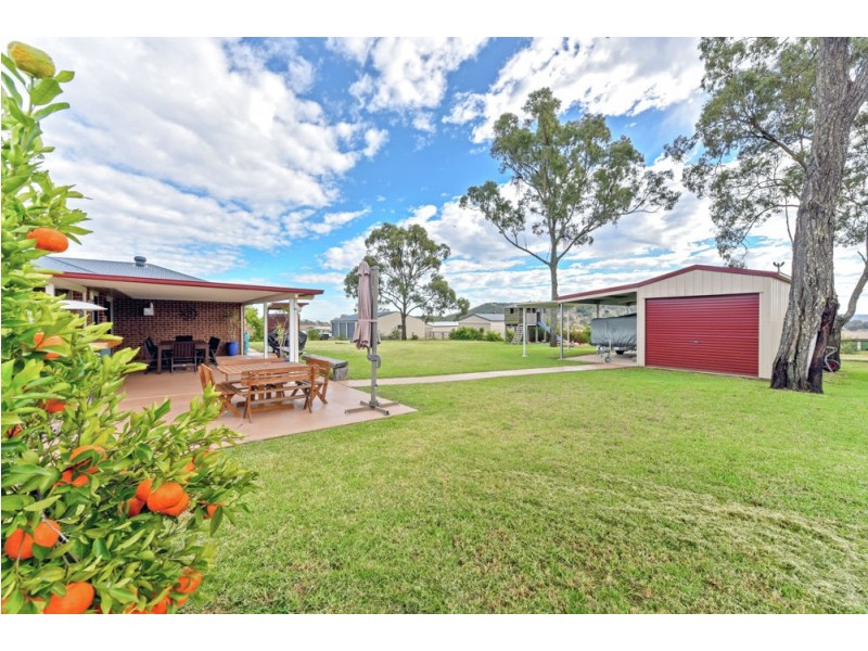 75 Highland Park Road, Meringandan West QLD 4352