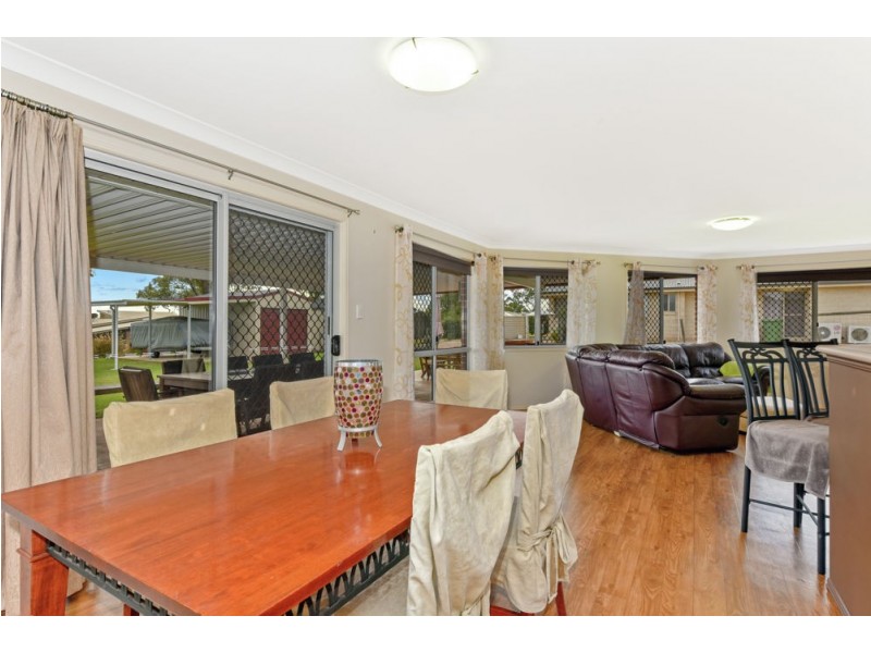 75 Highland Park Road, Meringandan West QLD 4352