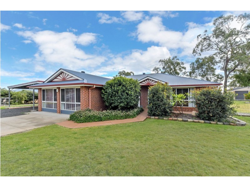 75 Highland Park Road, Meringandan West QLD 4352
