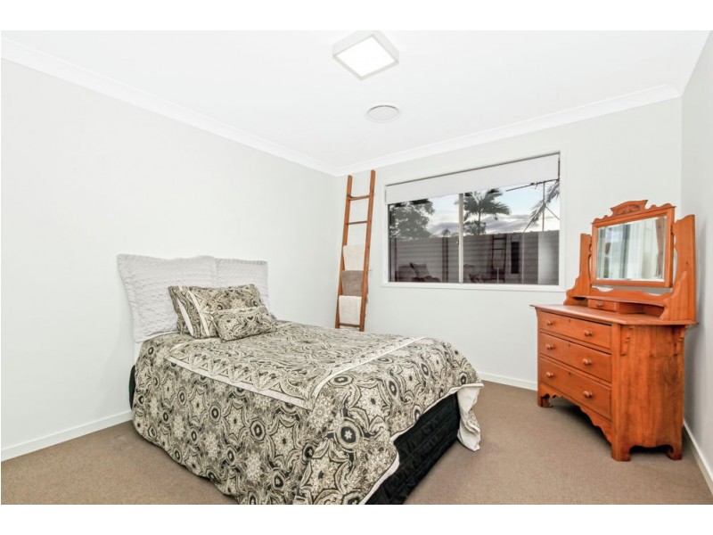 19 White Street, Wavell Heights QLD 4012