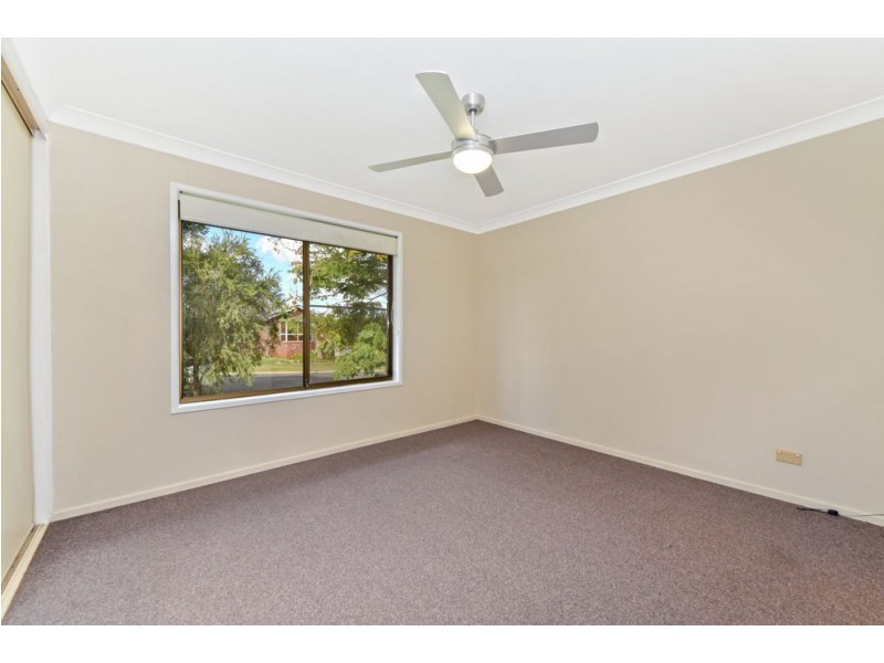 11 Black Court, Wilsonton QLD 4350