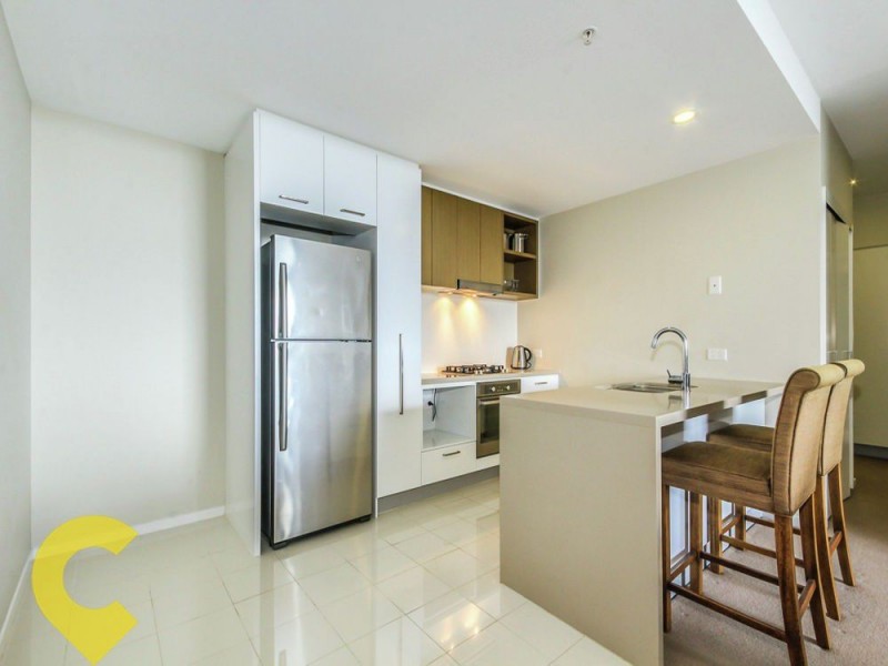 4114/37c Harbour road, Hamilton QLD 4007