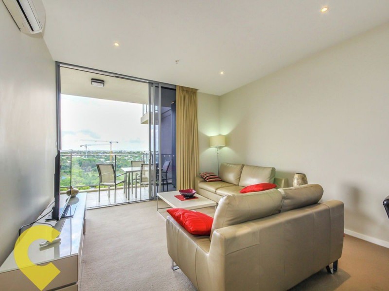 4114/37c Harbour road, Hamilton QLD 4007