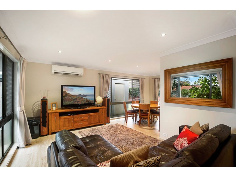 10 Raferty Street, Centenary Heights QLD 4350