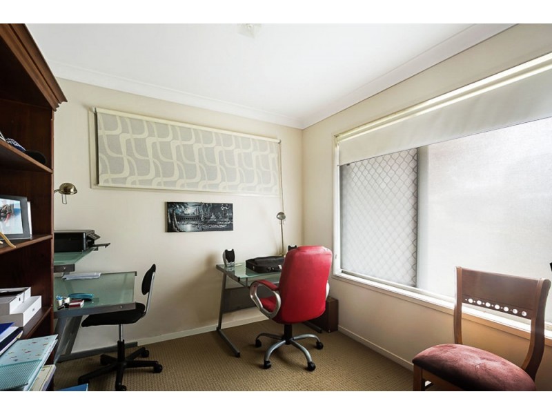 10 Raferty Street, Centenary Heights QLD 4350