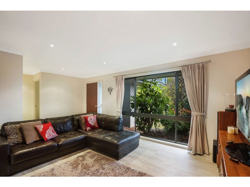 10 Raferty Street, Centenary Heights QLD 4350