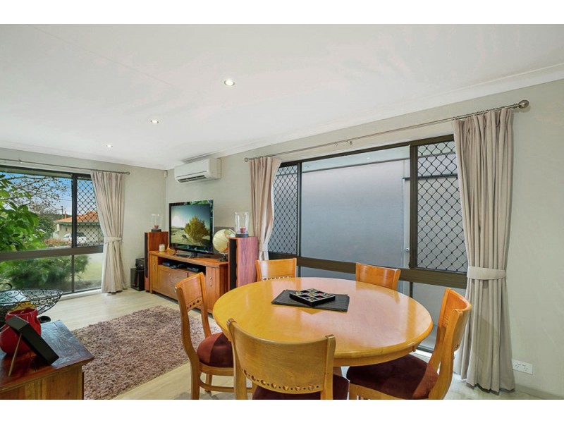 10 Raferty Street, Centenary Heights QLD 4350