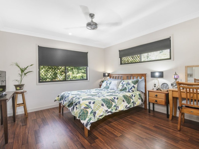 126 Bapaume Road, Holland Park West QLD 4121