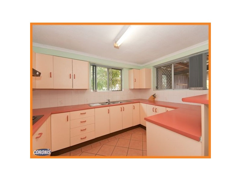 Arana Hills QLD 4054