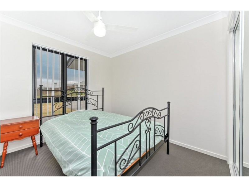 2 Kensei Street, Wyreema QLD 4352