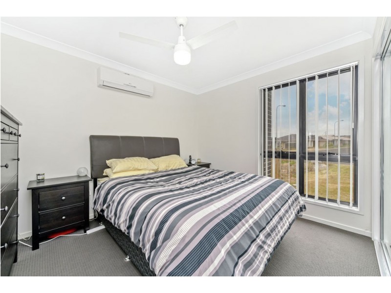 2 Kensei Street, Wyreema QLD 4352