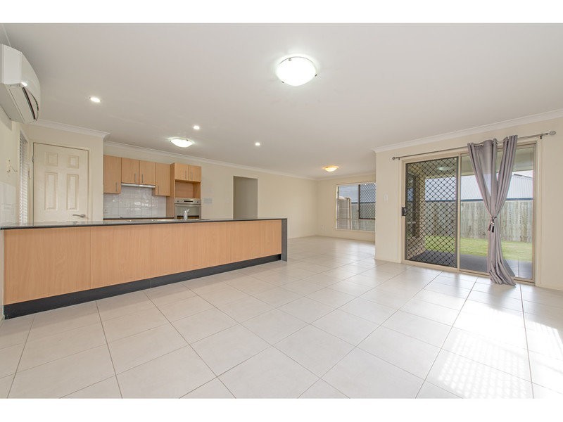 35 Sunset Drive, Glenvale QLD 4350