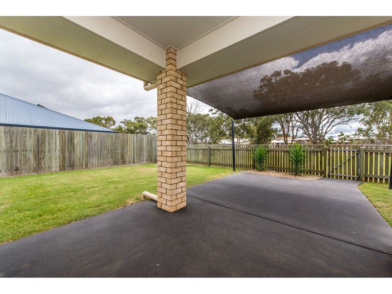 35 Sunset Drive, Glenvale QLD 4350