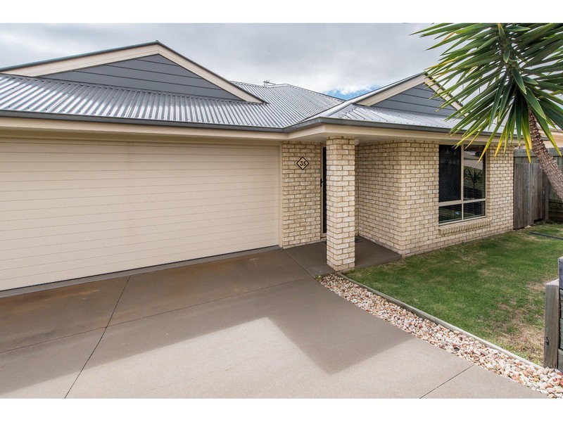 35 Sunset Drive, Glenvale QLD 4350