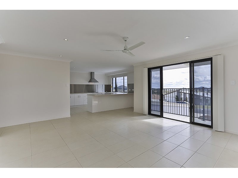 1/6 Myora Close, Darling Heights QLD 4350