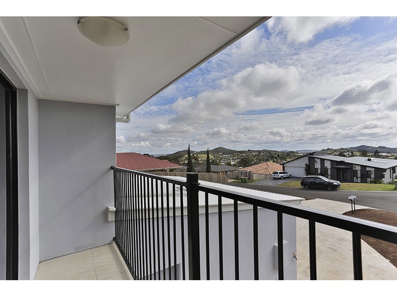 1/6 Myora Close, Darling Heights QLD 4350