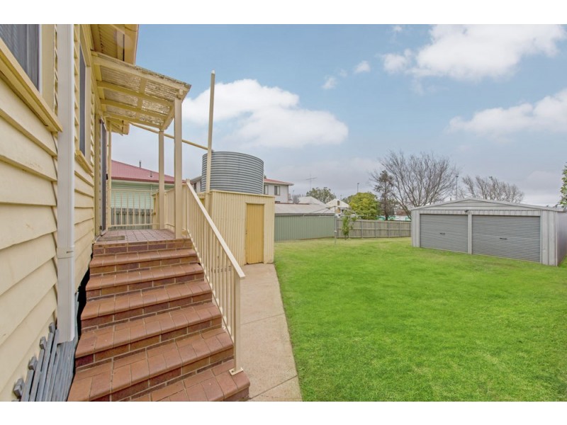 1 McDonnell Street, South Toowoomba QLD 4350
