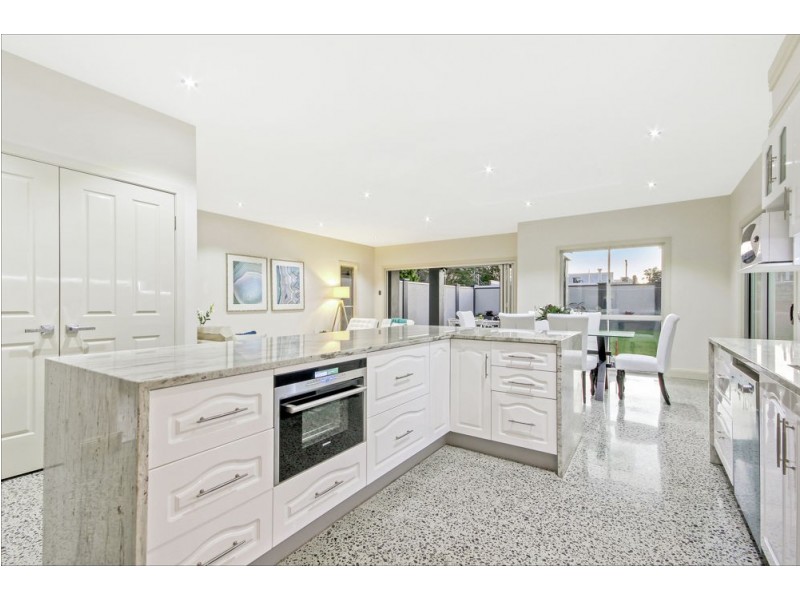 26 School Street, Hendra QLD 4011